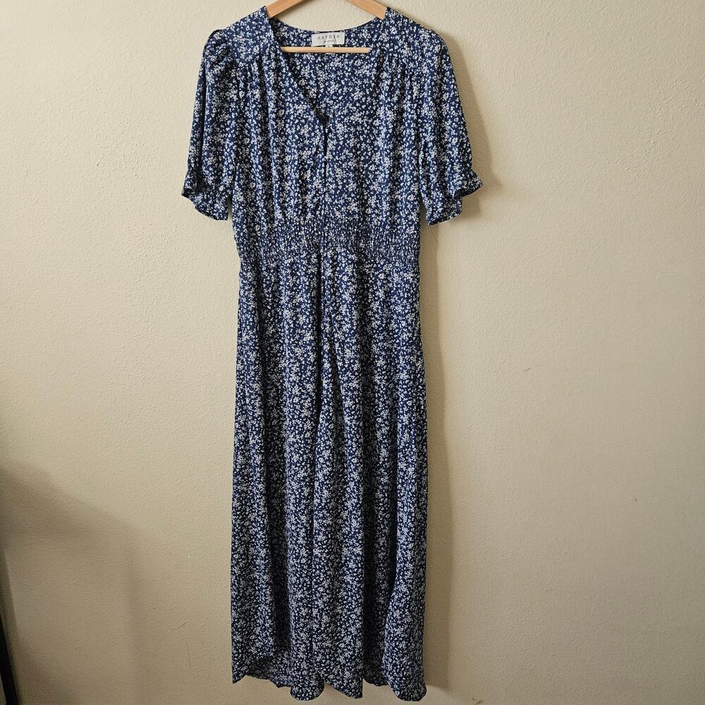 Hayden Los Angeles Ditsy Floral Buttoned Maxi Dress M